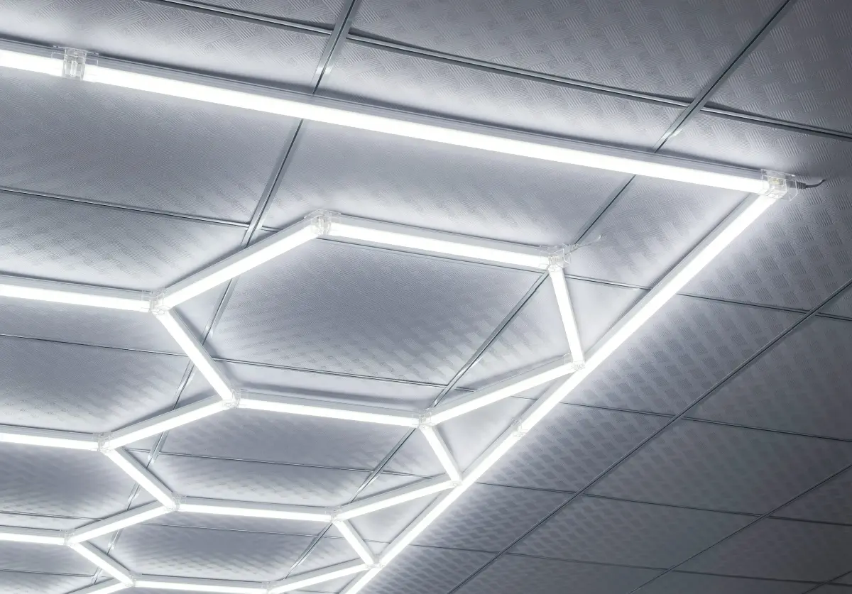 14-Hole Honeycomb Lamp – 680W – 6500K – SU-HC14-680W65K-G1