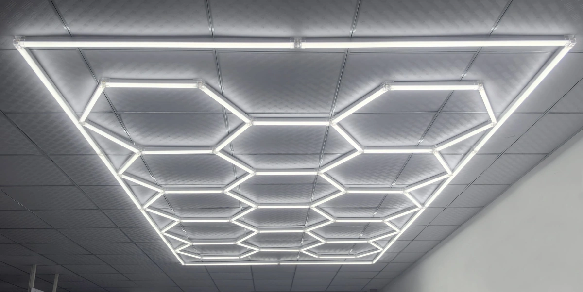 14-Hole Honeycomb Lamp – 680W – 6500K – SU-HC14-680W65K-G1
